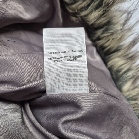 Joie Womens Size XS Vest Faux Fur & Faux Leather w/ Zipper Front - Picture 10 of 10